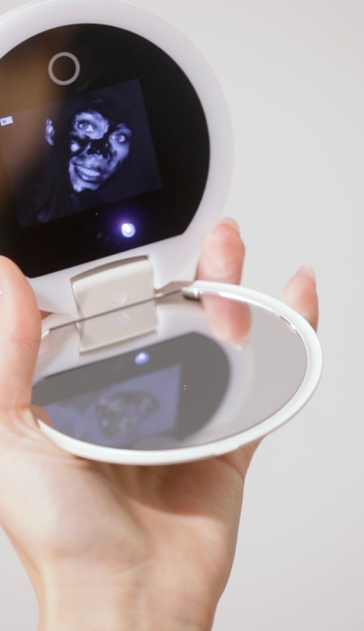 IntelliUV Mirror Aura